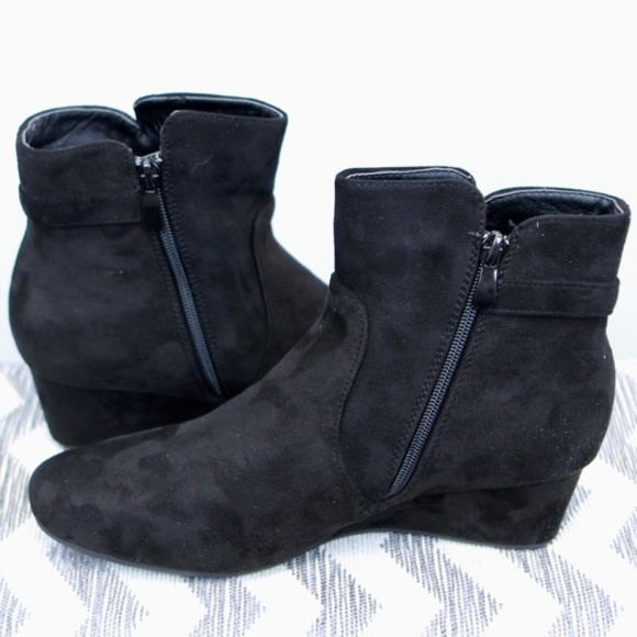 Womens "Ada" Low Wedge Ankle Booties - Picture 1 of 4